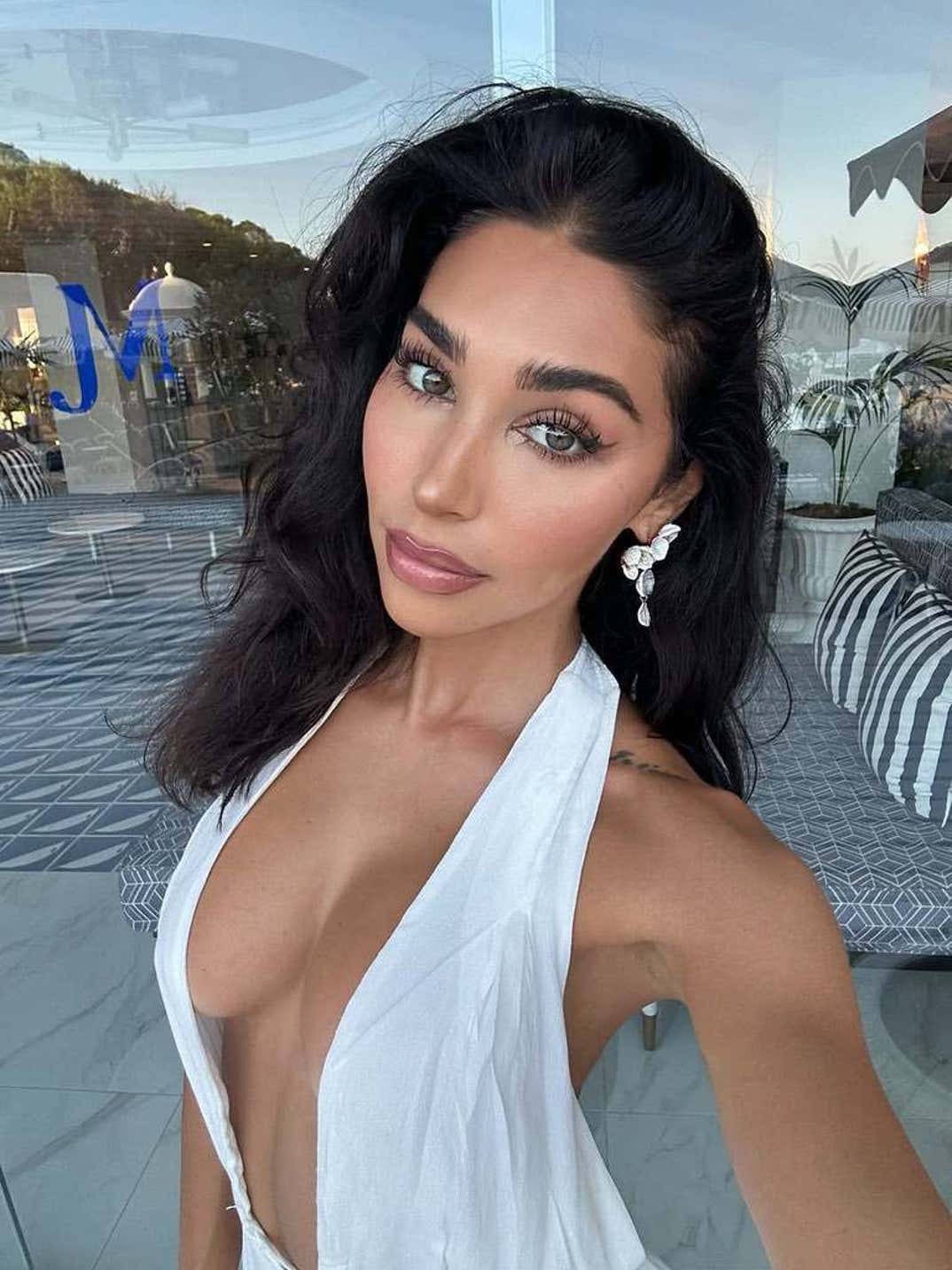 Chantel Jeffries Hot Shots 1