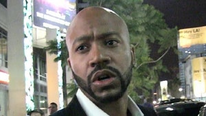 0919-columbus-short-tmz-01