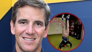 eli manning handstand