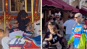 Kourtney Kardashian & Travis Barker