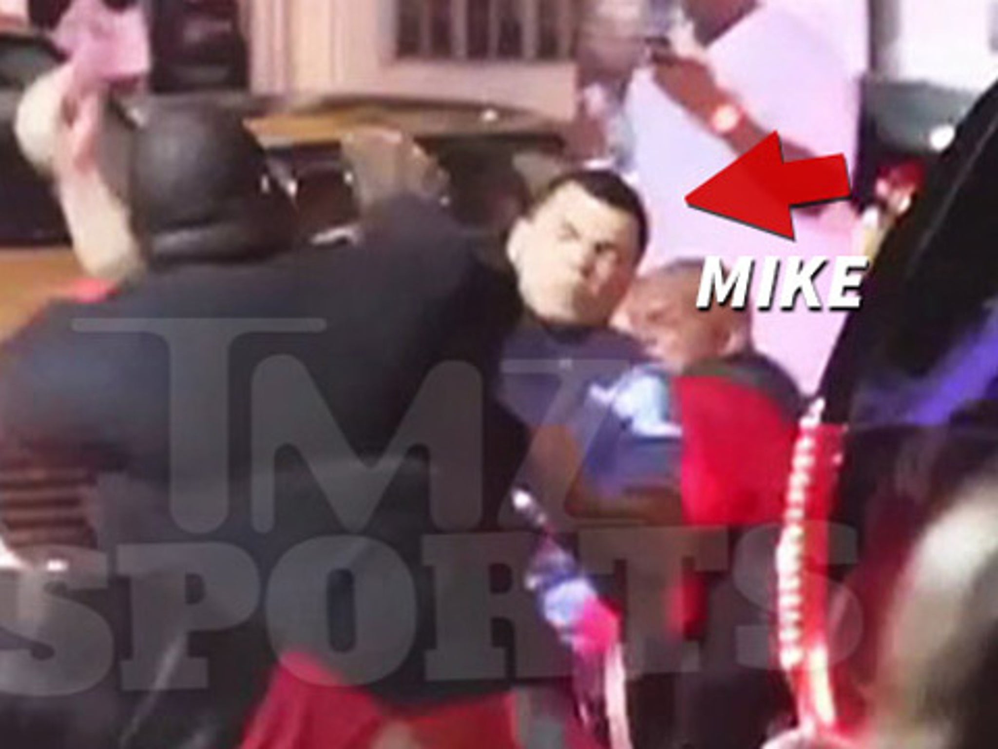 Mike Evans gets in a fight at a night club - in March - Bucs Nation