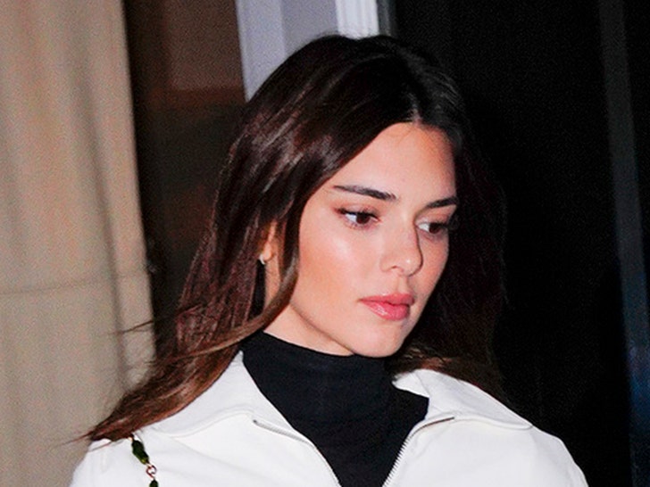 Kendall Jenner Leaves Home After Death Threat and Intrusion