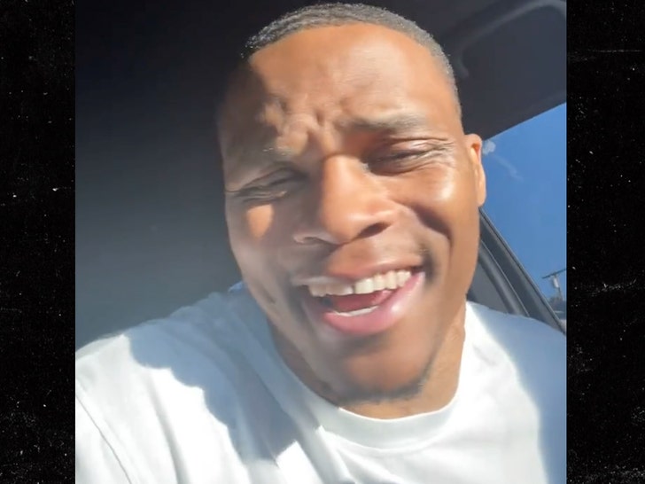 Russell Westbrook Jams Out To Beyonce Before Exercising $47 Mil Lakers Option.jpg