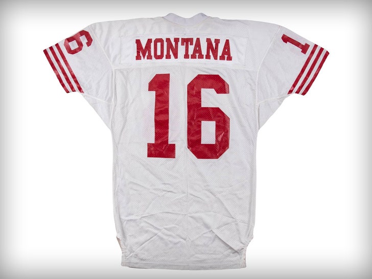 Joe Montana's jersey breaks record and is auctioned for 1.2