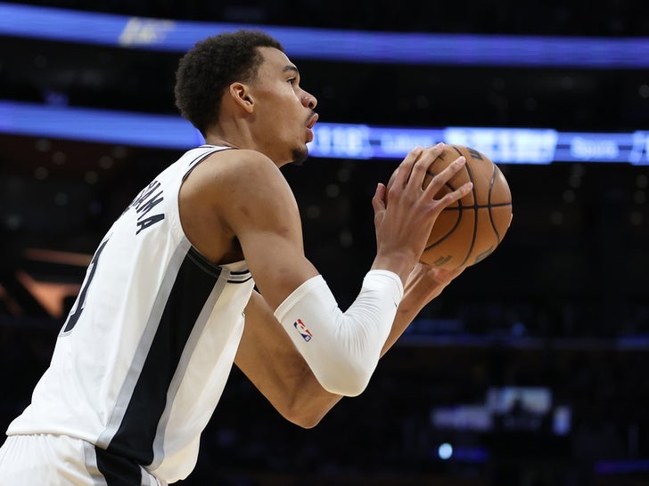 Victor Wembanyama photos 3