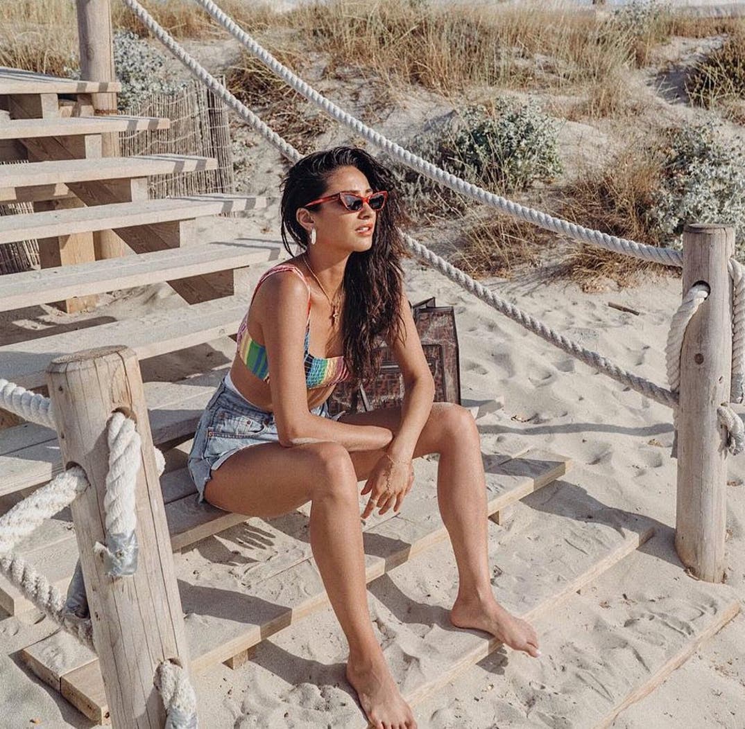 shay-mitchell-bikini-hot-shots-07