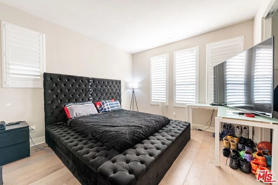 Blueface Blue Home For Sale 14