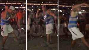 Rob Gronkowski Dancing At Beyonce Concert -- Gronktastic Dance Moves (VIDEO)