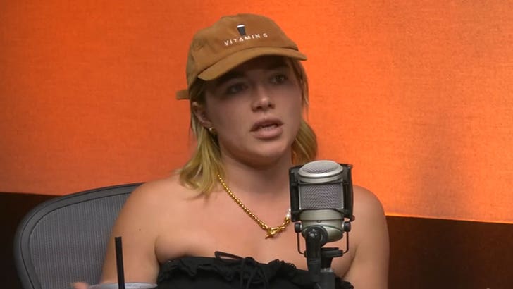 111125_florence_pugh_period