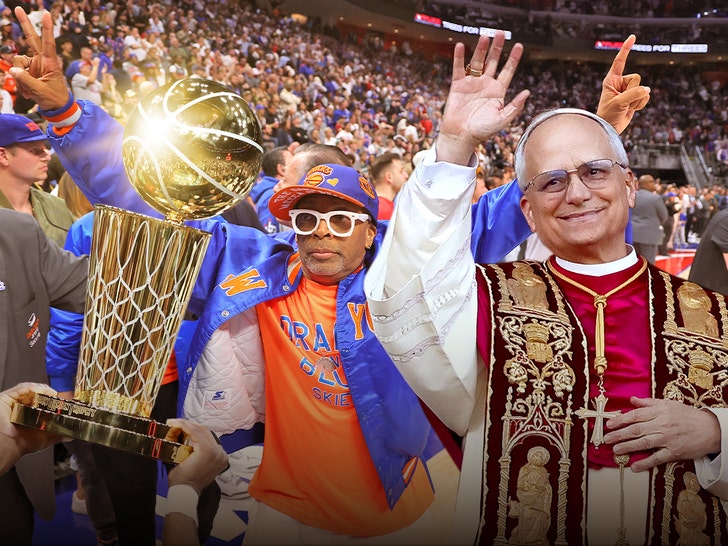 spike lee and the new pope knicks getty 1