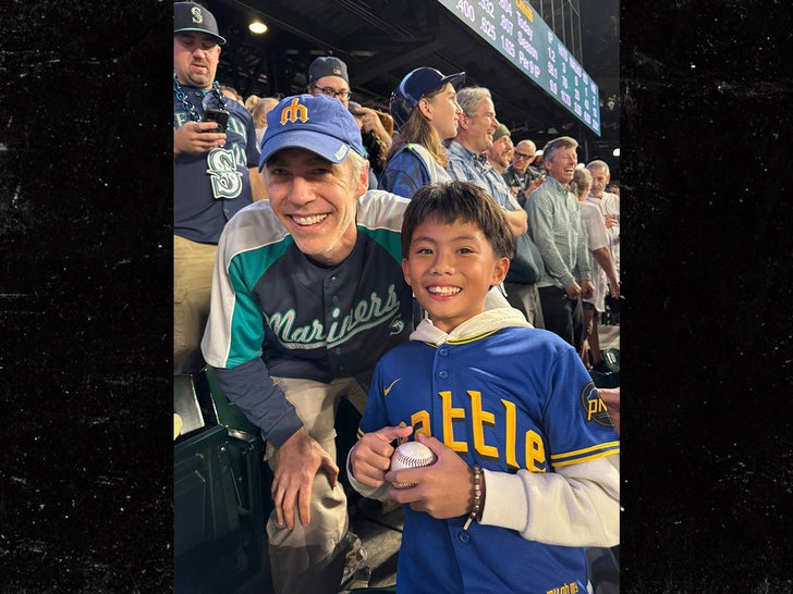 Cal Raleigh Ball Mariners Facebook Sub
