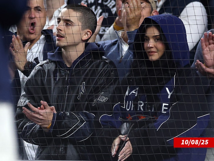 timothee chalamet kylie jenner getty 1