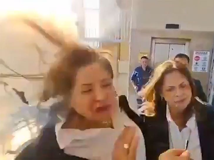 010926_honduras_politician_bomb_aftermath