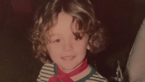 0503-billie-joe-armstrong-cute-kids-primary_720