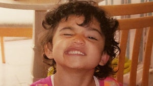 0817-madison-bailey-cute-kids-primary_1024