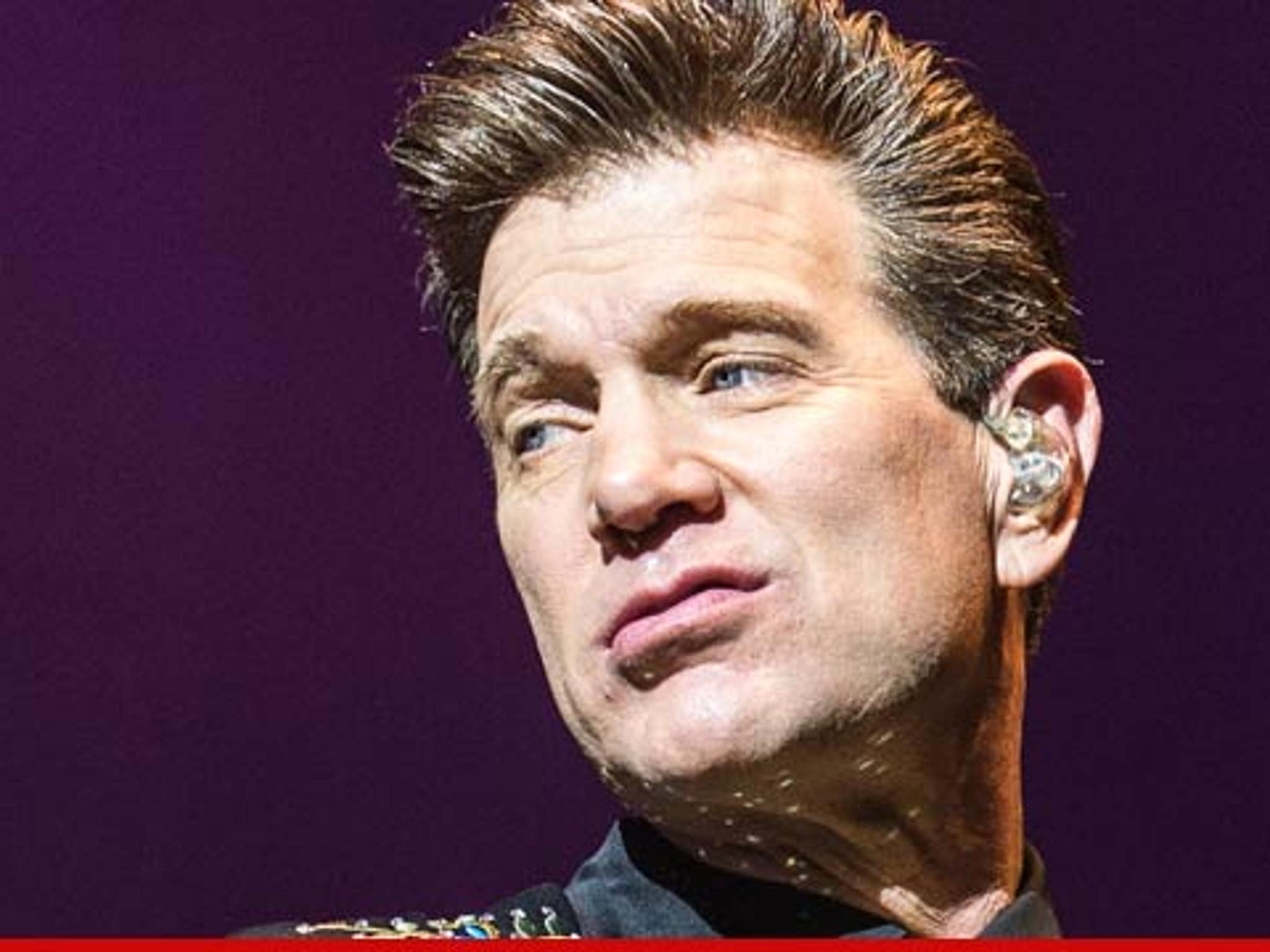 Chris Isaak Sued -- Roadies Allegedly Out of Control