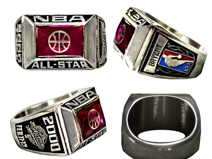 Kobe Bryant's 2000 NBA All Star Ring
--
Final Price: $52,854.00