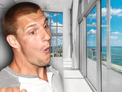 0729-rob-gronkowski-miami-condo-photos-primary