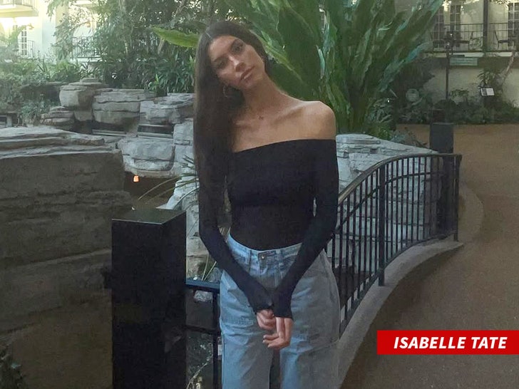 isabelle tate sub instagram swipe