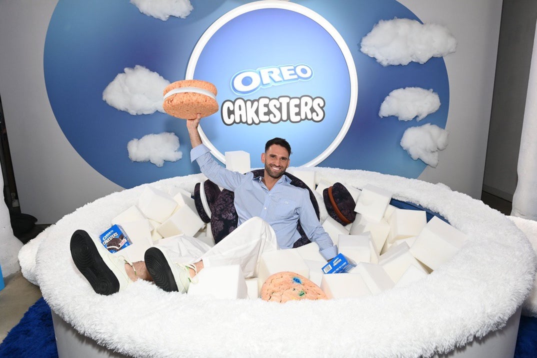 Oreo Cakesters Soft Life Pop Up Celebs 2