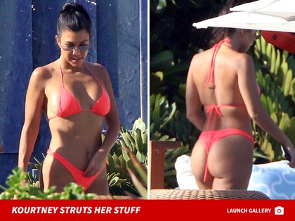 0826-kourtney-kardashian-mega