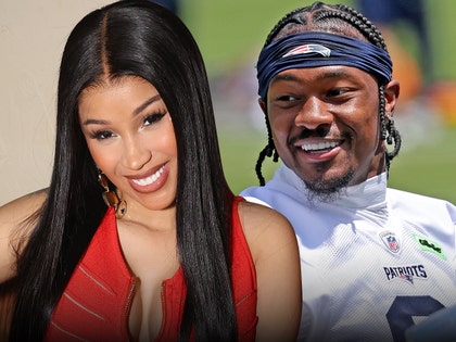 cardi b stefon diggs pregnant getty 4