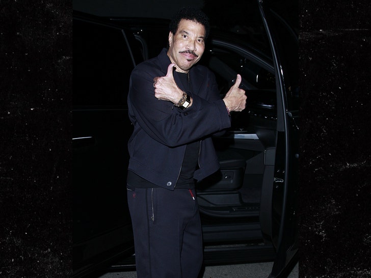 Lionel-Richie-backgrid-4