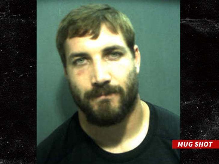 NFL Linebacker -- Allegedly Strikes Woman After Phone Number Diss :: 0627-dan-skuta-mug-1