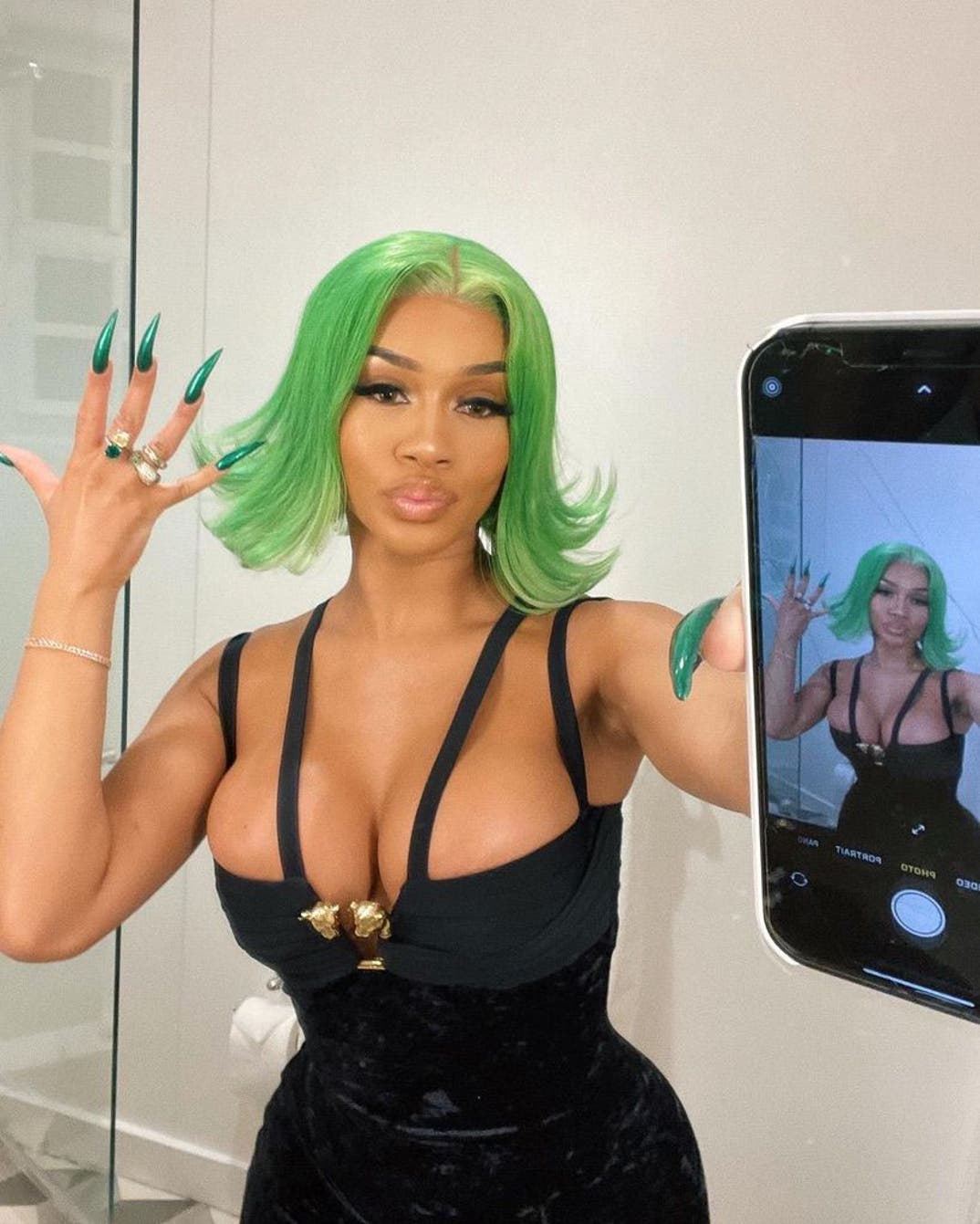 Saweetie Hot Shot 6