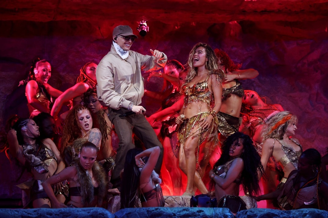 Karol G and Peso Pluma