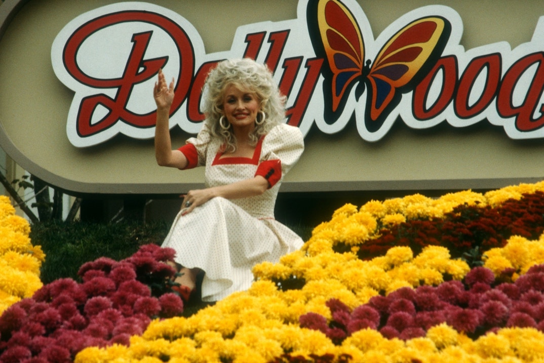 Dollywood 5