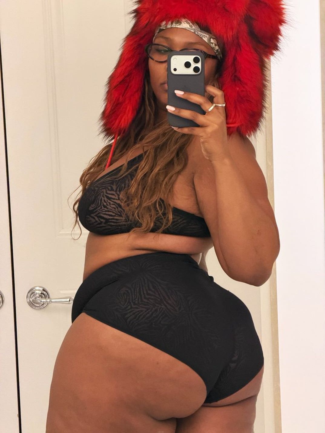 Lizzo Hot Shots 0