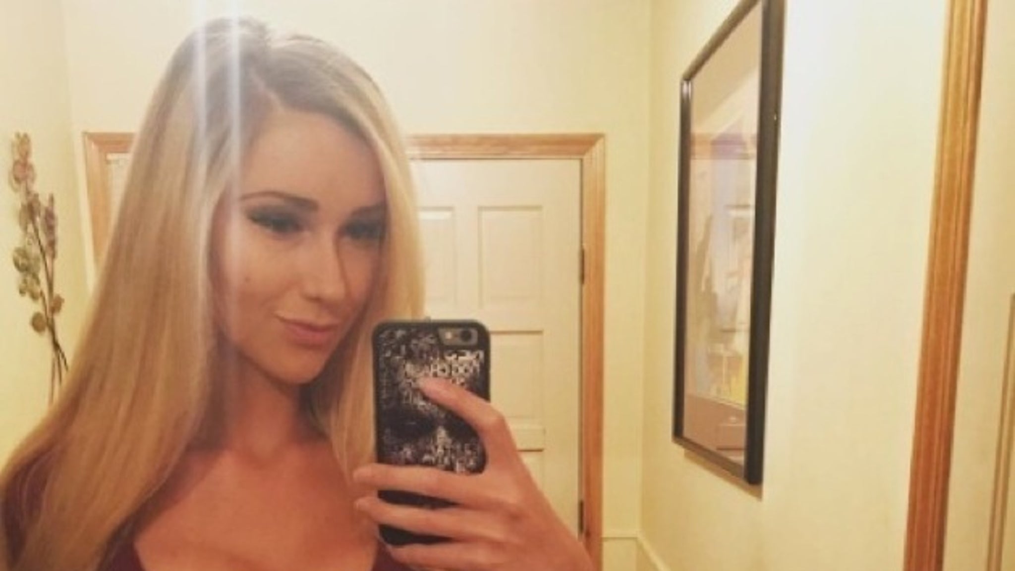 Noelle Foley's Sexy Snapshots