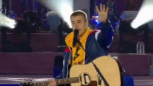 Justin Bieber Steals the Show, Breaks Down at Ariana Grande's One Love Manchester Concert (VIDEO)