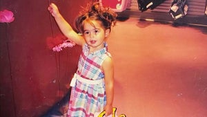 0415-addison-rae-cute-kids-primary_720