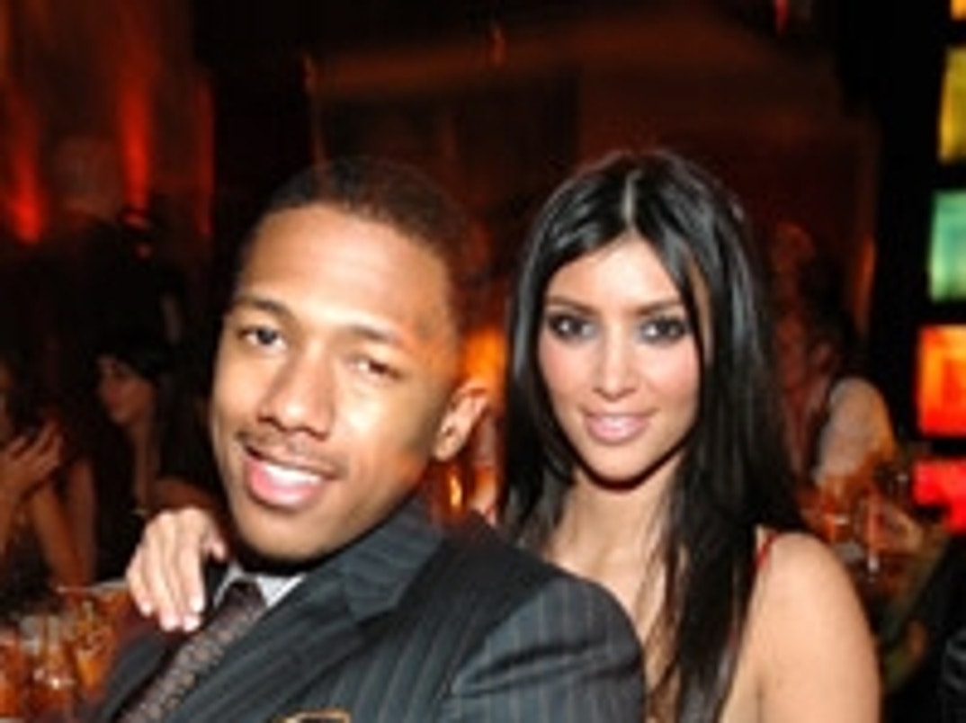 Paris' Vegas Threesome