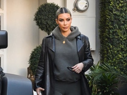 kim_kardashian_spanx_photos6