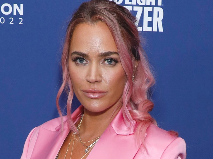 Beverly Hills Royal Housewife Star Teddi Mellencamp sues racism by former housekeeper