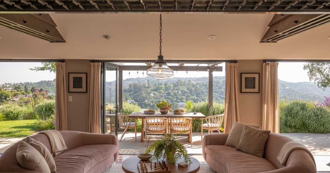 Chris Evans Hollywood Home New Pics 3