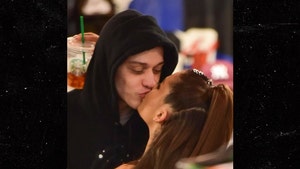 Ariana Grande and Pete Davidson Kiss, Hold Hands Out in NYC