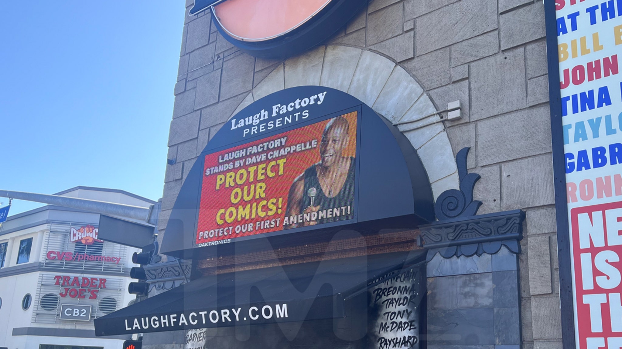 Laugh Factory Beefs Up Security After Dave Chappelle Attack thumbnail