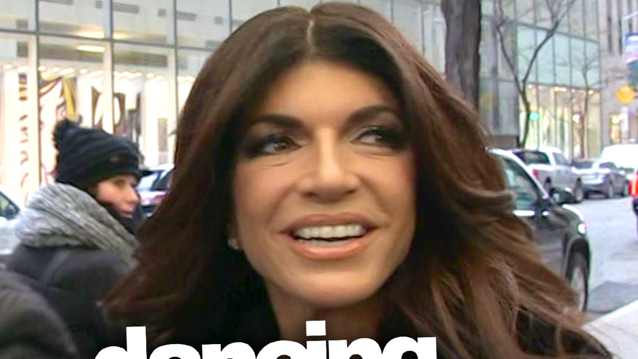 Teresa Giudice will train in New Jersey and fly to L.A. weekly for 'DTWS'