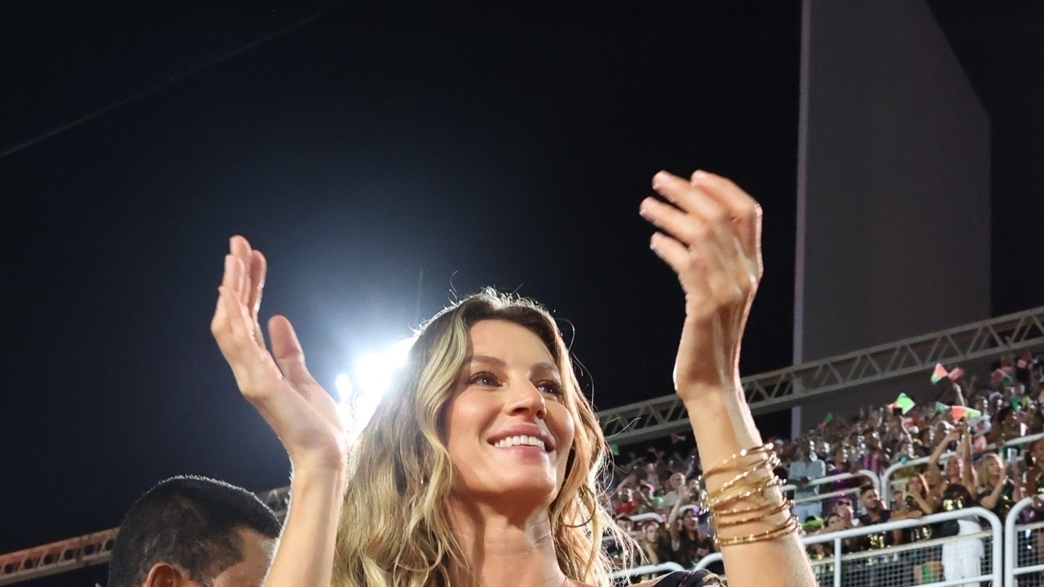 Gisele Bundchen Parties At Carnival