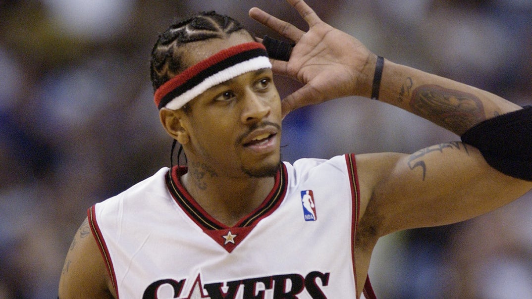 1009-Allen-Iverson-On-The-Court-PRIMARY
