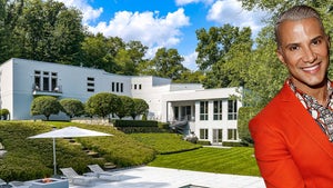 0916-Jay-Manuel-Ct-Home-PRIMARY