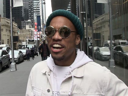 051818_anderson_paak_primary