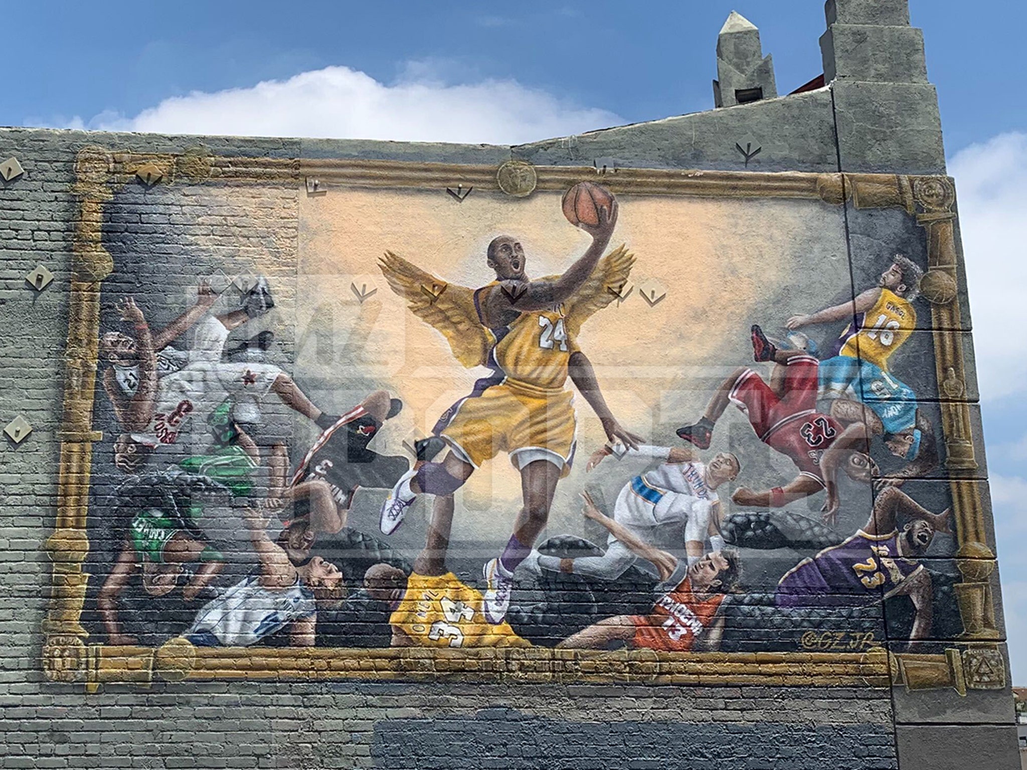 Last Piece Of Famous Kobe Bryant Mural Appraised At $200,000