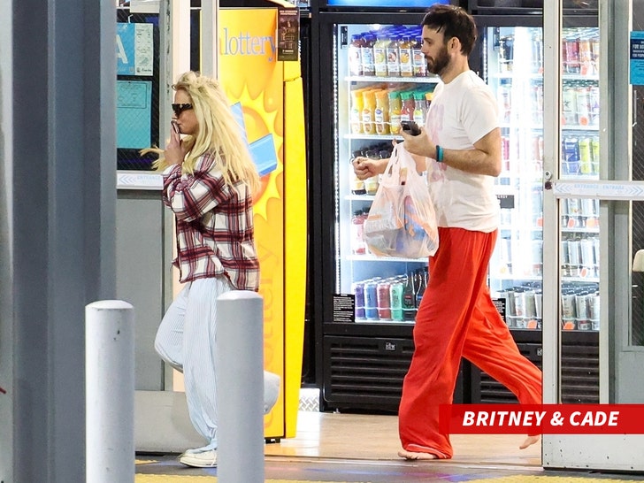 Britney Spears cade hudson