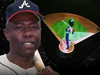 hank aaron honor atlanta braves getty 1