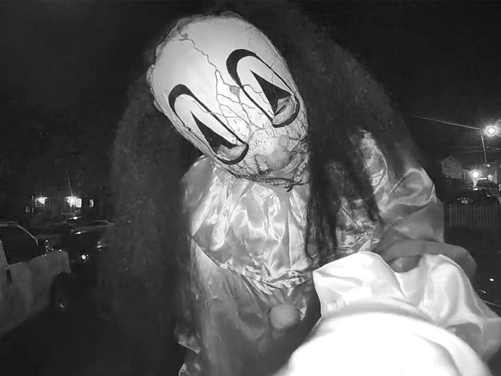 101725_ring_doorbell_halloween_masks_press